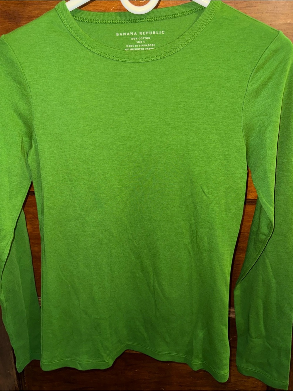Banana Republic Woman’s Long-Sleeve Crewneck Shirt - Bright Green